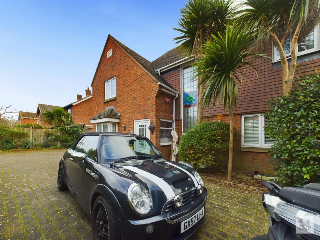 Additional image 3 of Durlock Avenue, Ramsgate, Kent, CT11