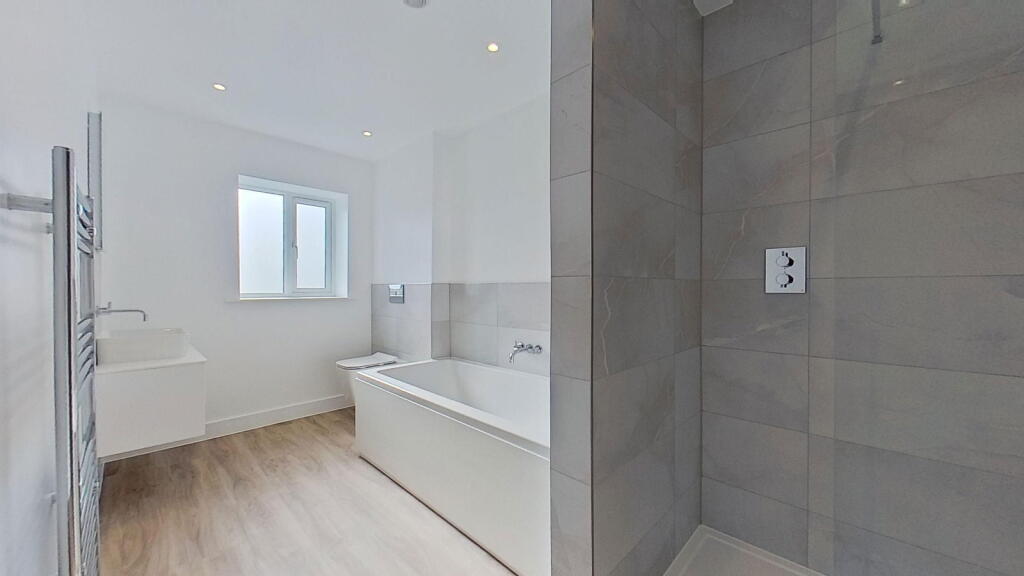 Additional image 11 of London Road, Deal, CT14 9TE