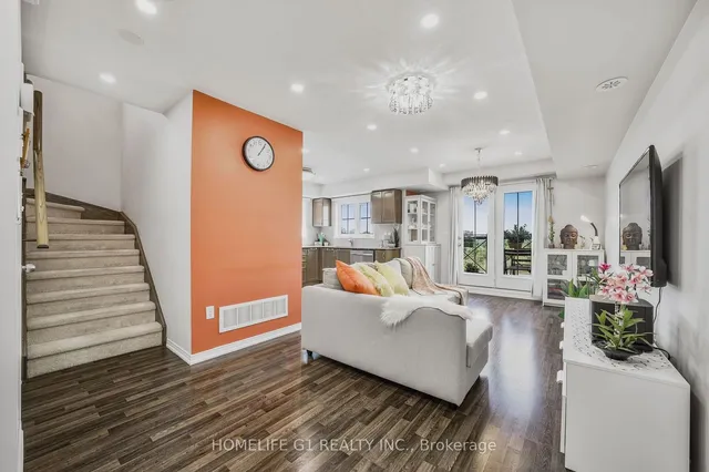 Additional image 8 of 2500 Post Rd Unit 30