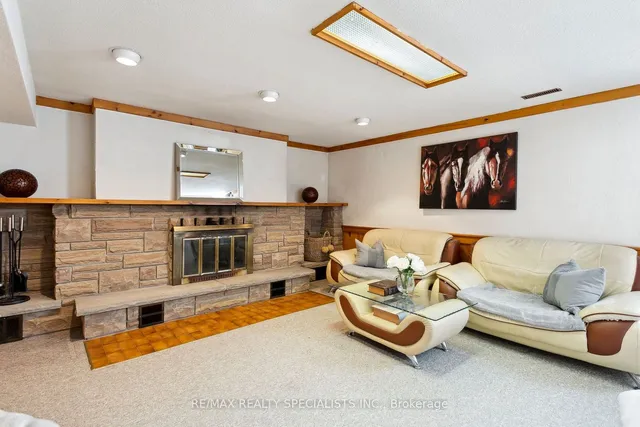 Additional image 38 of 4479 Shelby Cres