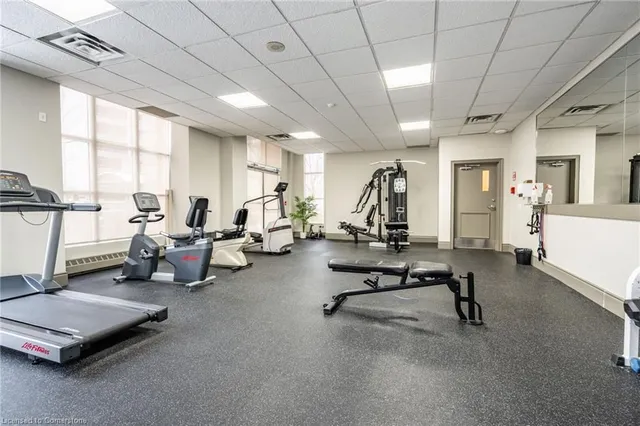 Additional image 39 of 442 Maple Ave Unit 604