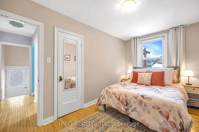 Additional image 21 of 179 Bond St