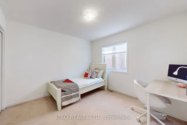 Additional image 28 of 730 Bolingbroke Dr