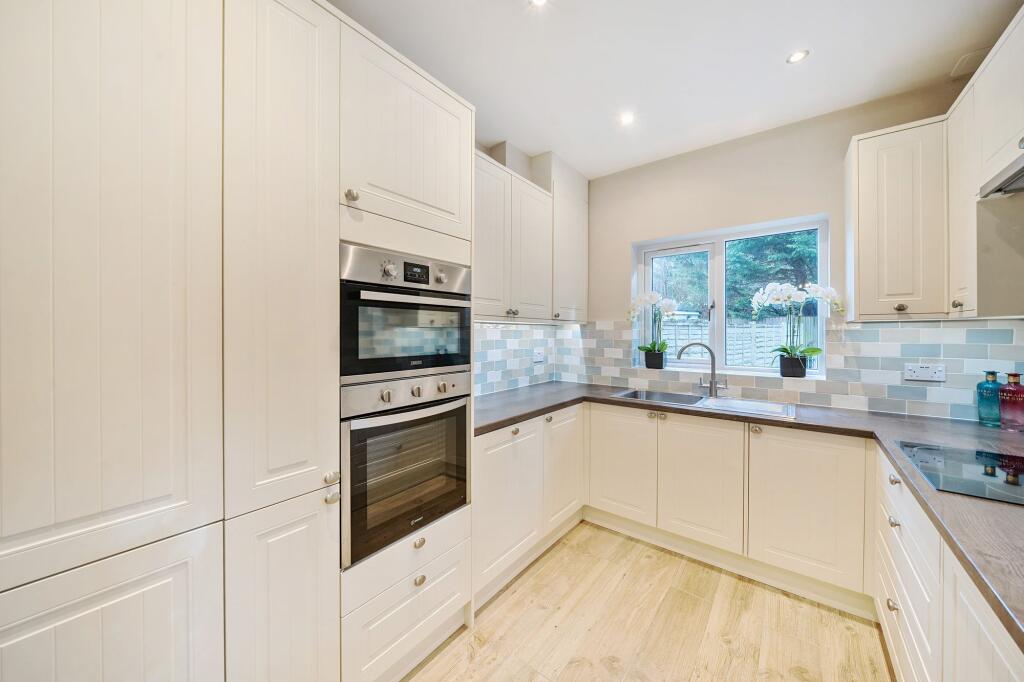 Additional image 2 of Riddlesdown Road, Purley, CR8