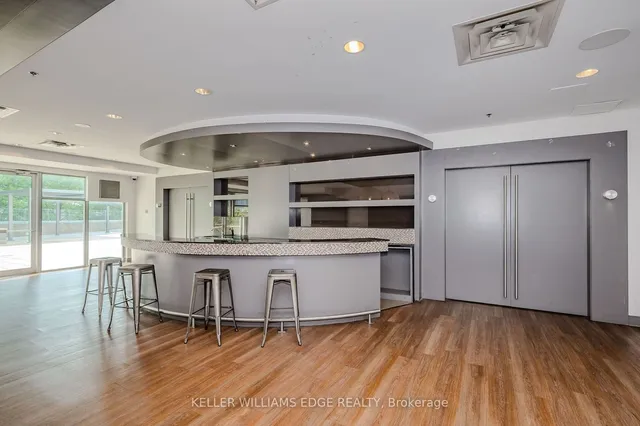 Additional image 29 of 60 Absolute Ave Unit 3004