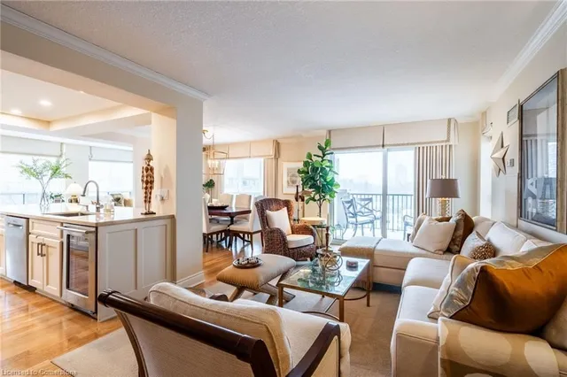 Additional image 9 of 442 Maple Ave Unit 604