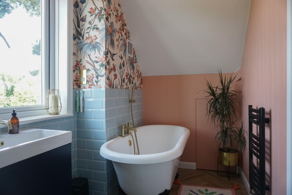 Additional image 13 of Plough Lane, Purley, CR8