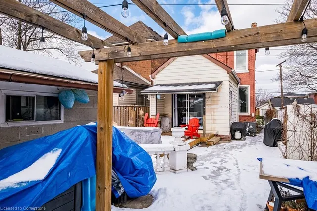 Additional image 36 of 134 Robert St