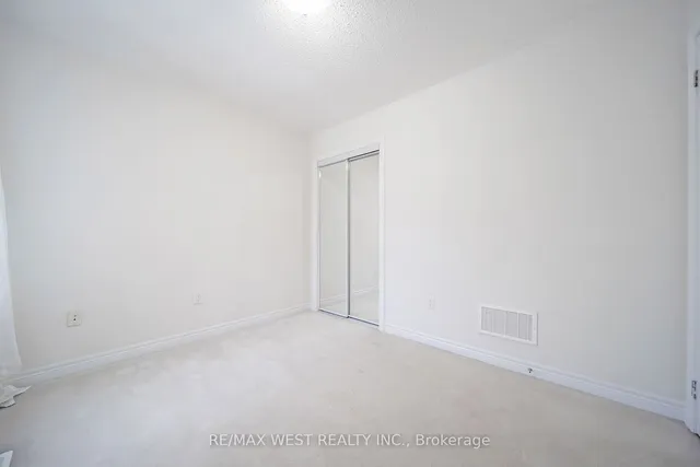 Additional image 38 of 213 Sarah Cline Dr