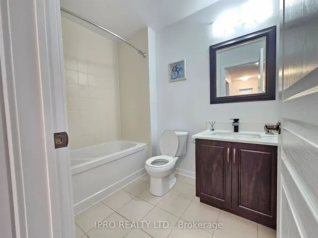 Additional image 21 of 128 Crafter Cres