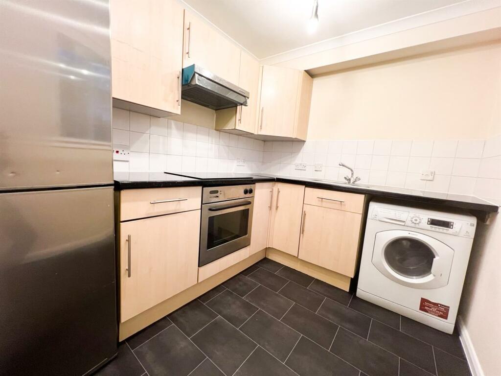 Additional image 2 of Fairbairn Close, Purley