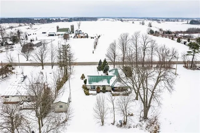 Additional image 43 of 2038 2nd Con Road West