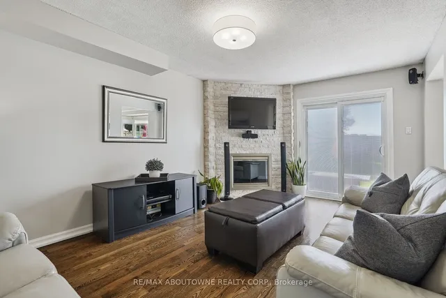 Additional image 11 of 1008 Glenbrook Ave