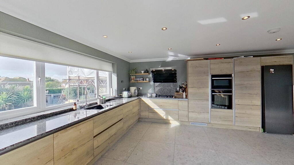 Additional image 21 of Marine Drive, Broadstairs, CT10 3LU