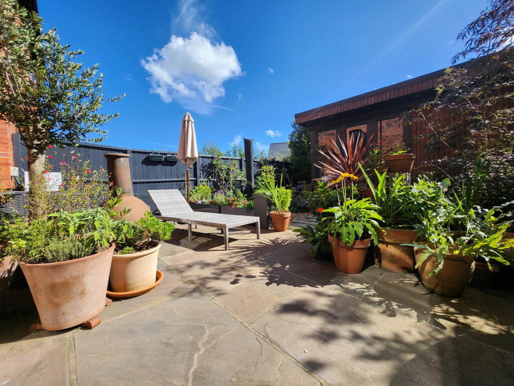 Additional image 3 of Woodnesborough, Sandwich, Kent, CT13 0FR