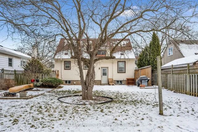 Additional image 40 of 59 Mountain Ave