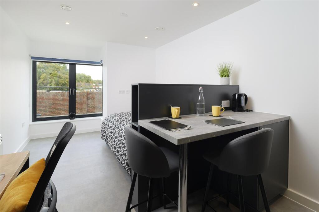 Additional image 6 of Apartment 9, Bedford Block, Westgate One, 28-30 St Peter Street, Canterbury