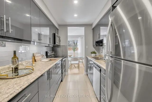 Additional image 6 of 2301 Derry Rd Unit 13