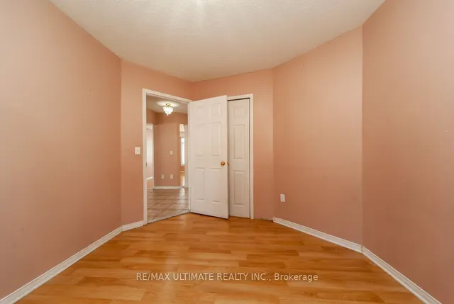 Additional image 38 of 5523 Loon Lake Ave