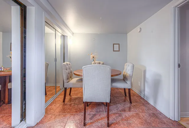 Additional image 15 of 50 Main St Unit 314