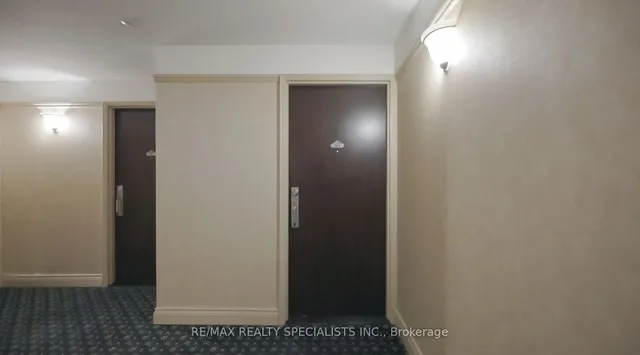 Additional image 7 of 50 Eglinton Ave Unit 501