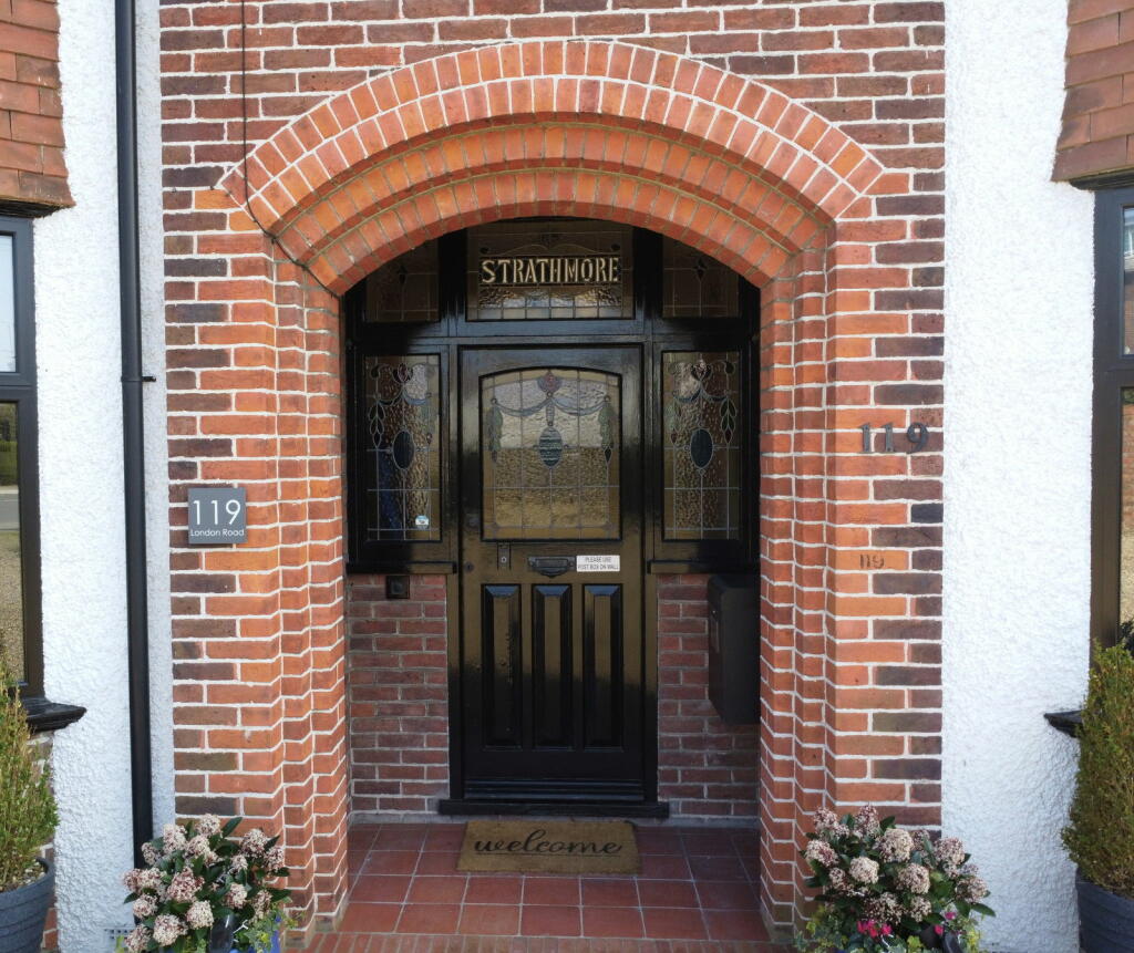 Additional image 7 of London Road, Deal, Kent