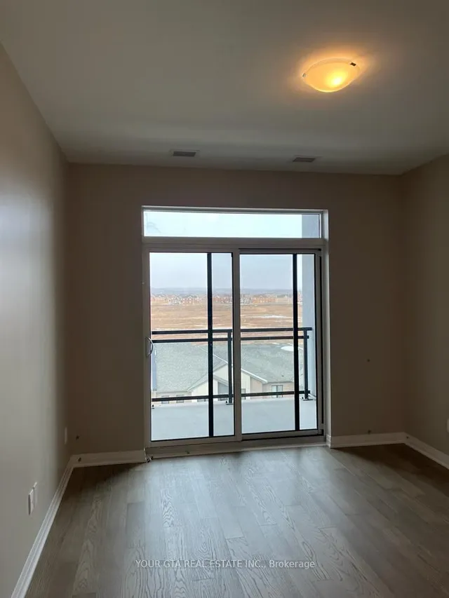 Additional image 8 of 460 Gordon Krantz Ave Unit 519