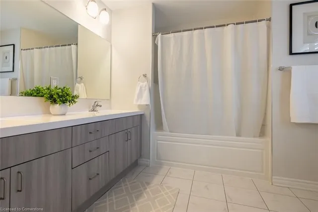 Additional image 17 of 302 Jean Landng