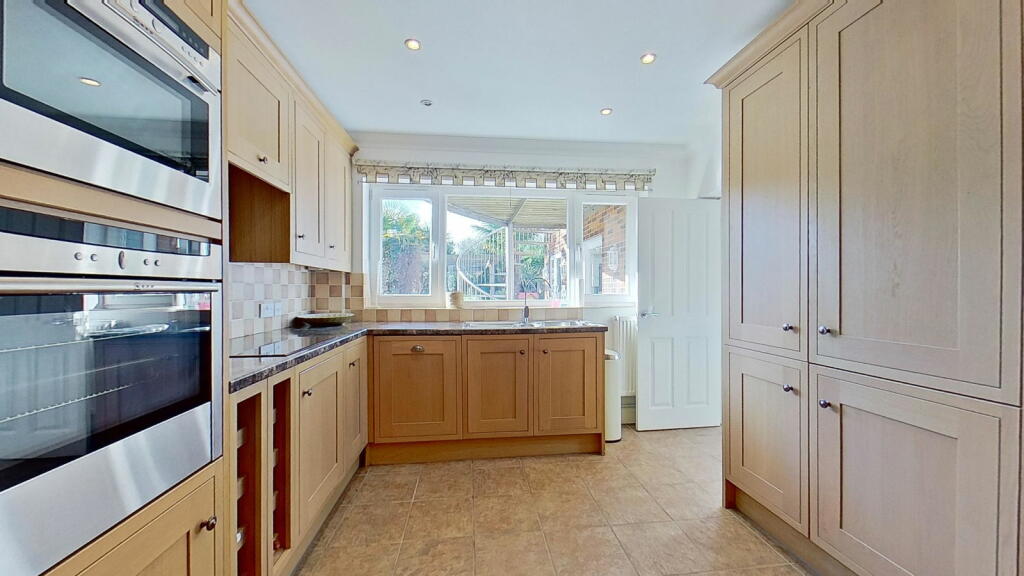 Additional image 12 of Marine Drive, Broadstairs, CT10 3LU