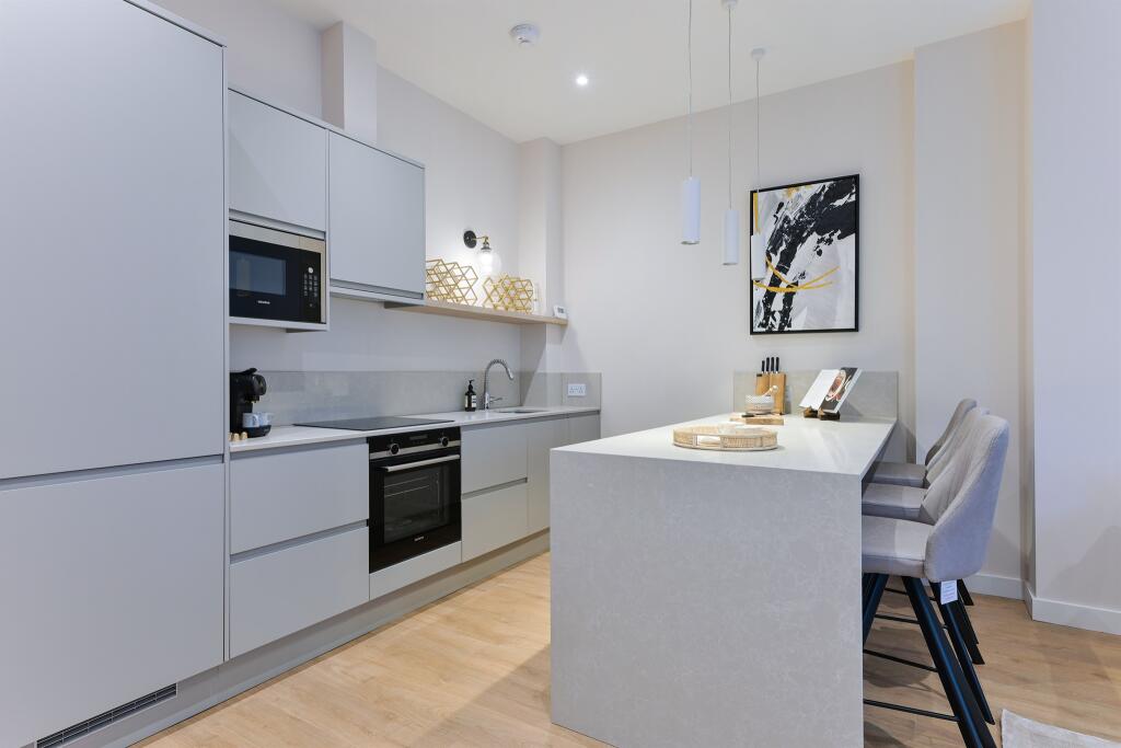 Additional image 5 of Firs Road, Kenley