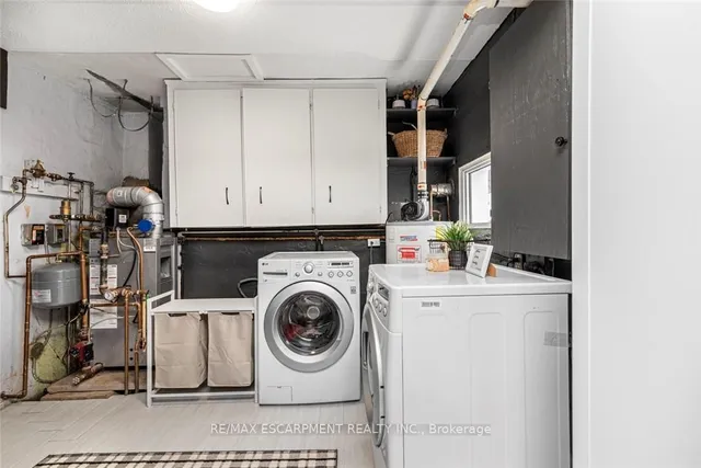 Additional image 26 of 865 Queensdale Ave