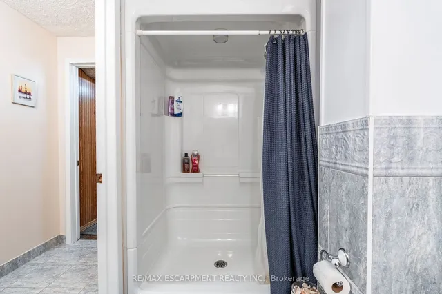 Additional image 23 of 2154 CLIPPER Cres