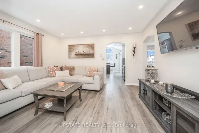 Additional image 4 of 1722 Samuelson Circ