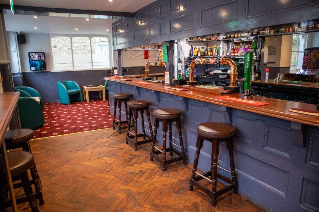 Additional image 11 of KENT - TRADITIONAL TOWN CENTRE WET-ONLY PUB