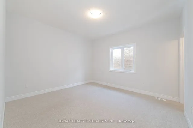 Additional image 26 of 12 Bosworth St