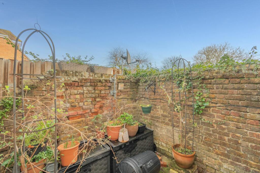 Additional image 14 of High Street, Minster, CT12