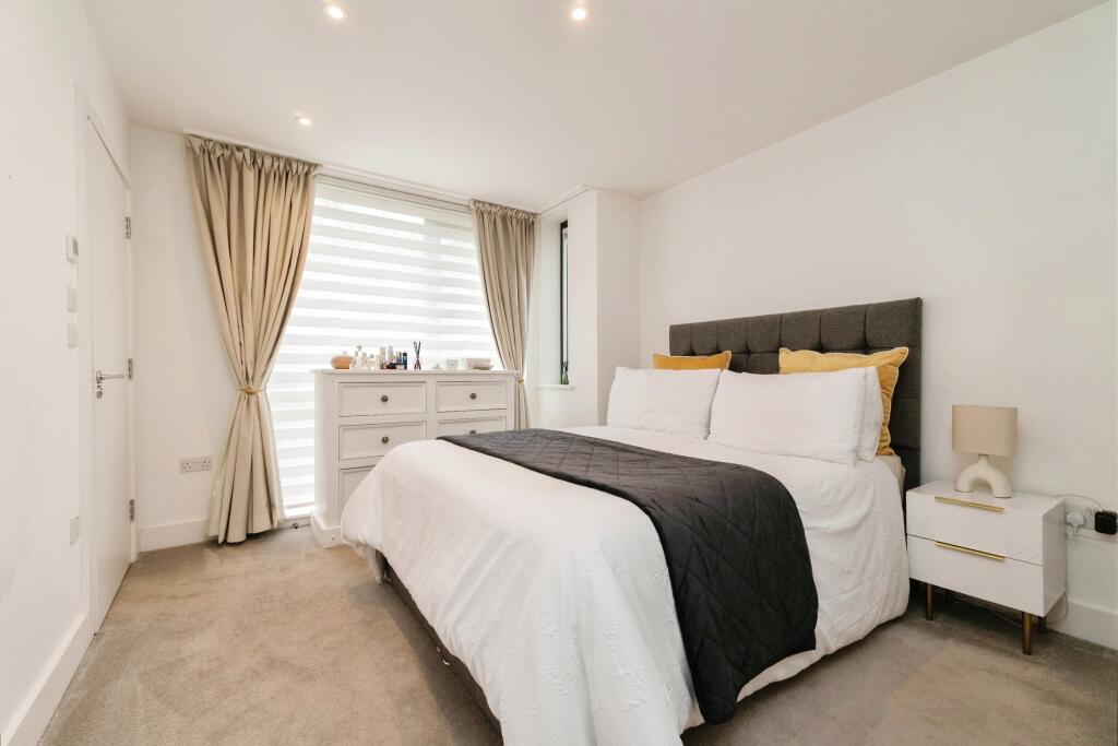 Additional image 7 of Old Lodge Lane, Purley, CR8