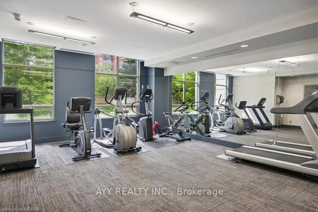 Additional image 40 of 47 Glenashton Dr Unit 4