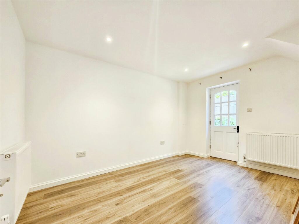 Additional image 8 of Stone House Mews, Lanthorne Road, Broadstairs, Kent, CT10