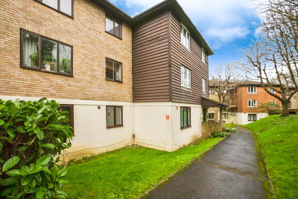 Additional image 11 of Fairbairn Close, Purley, CR8
