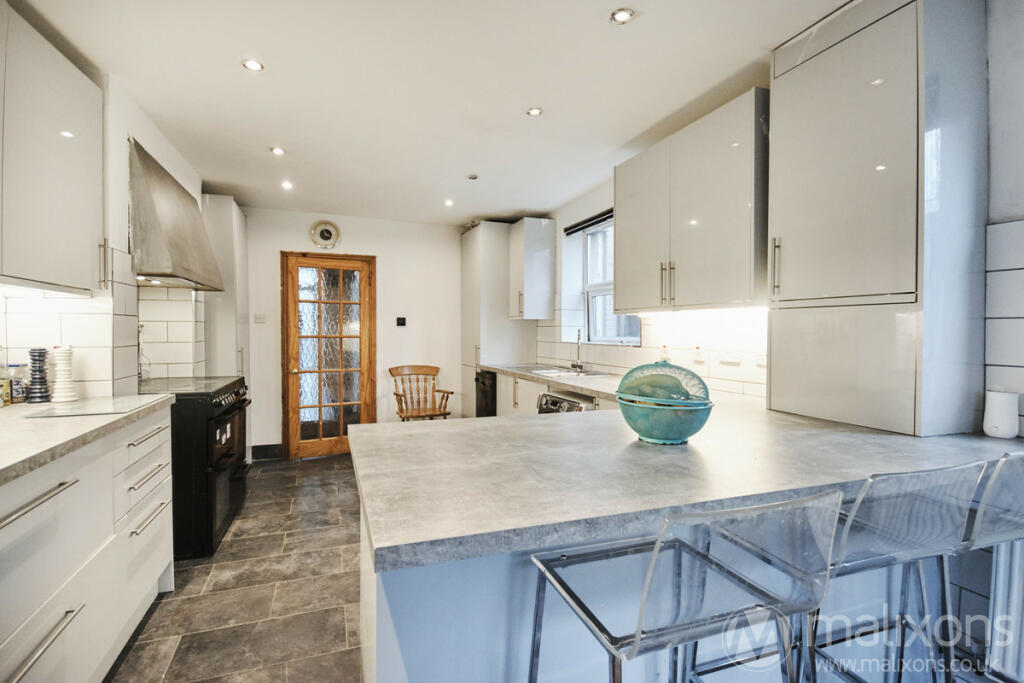 Additional image 3 of Melfort Road, Thornton Heath, CR7