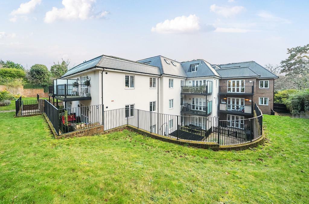 Additional image 20 of Foxley Lane, Verdun Heights, Purley, Surrey, CR8 3ER