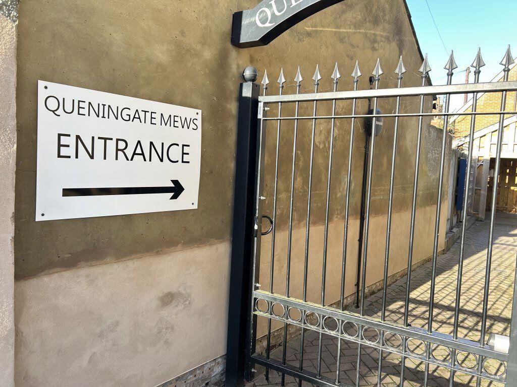 Additional image 3 of 2 Queningate Mews Ref - 3447