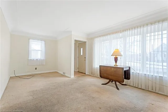 Additional image 8 of 59 Mountain Ave