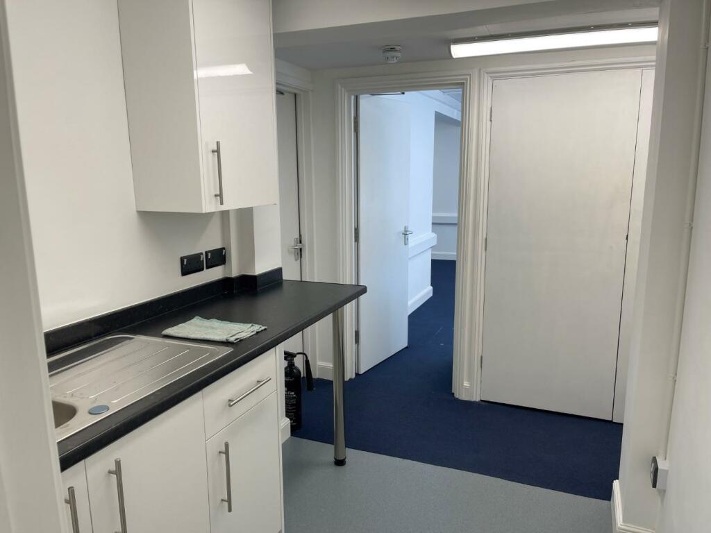 Additional image 6 of 10 Upper Bridge Street, Canterbury