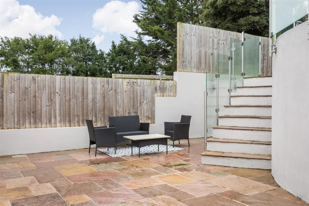 Additional image 20 of Pampisford Road, Purley