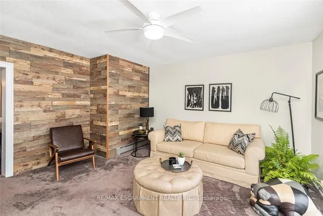 Additional image 6 of 865 Queensdale Ave