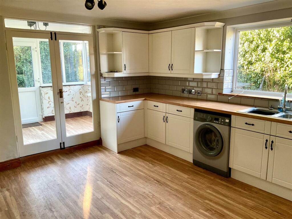 Additional image 23 of The Street, Guston, Dover