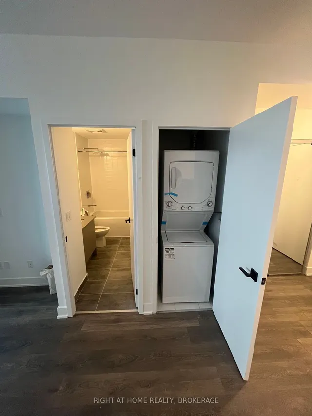 Additional image 9 of 2481 Taunton Rd Unit 1506