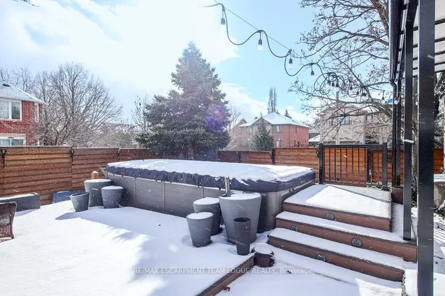 Additional image 36 of 353 Canyon Cres